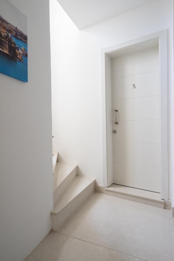 Marina Studios Cospicua Екстериор снимка